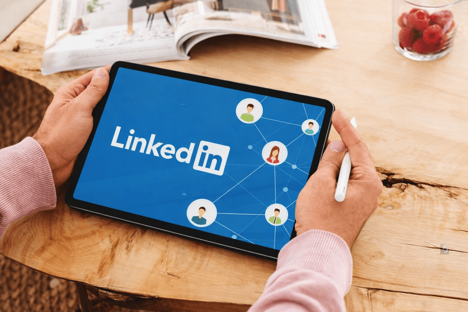 Contoh Profil LinkedIn yang Menarik dan Profesional