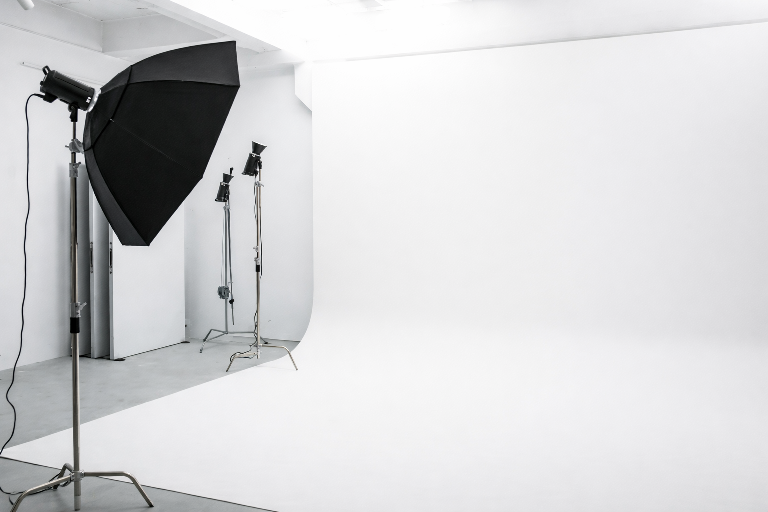 8 Rekomendasi Studio Foto Terbaik Untuk Wisuda di Depok