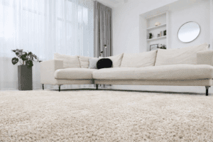 6 Cara Ampuh Membersihkan Karpet Anti Bau