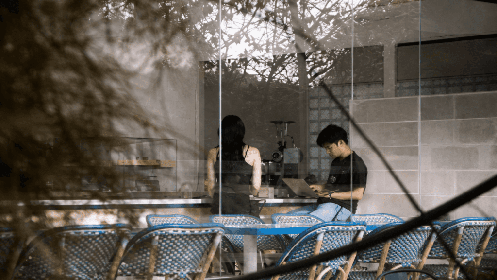 Abbra Kopi - Tempat Ngopi Dan WFC Santai di Bintaro