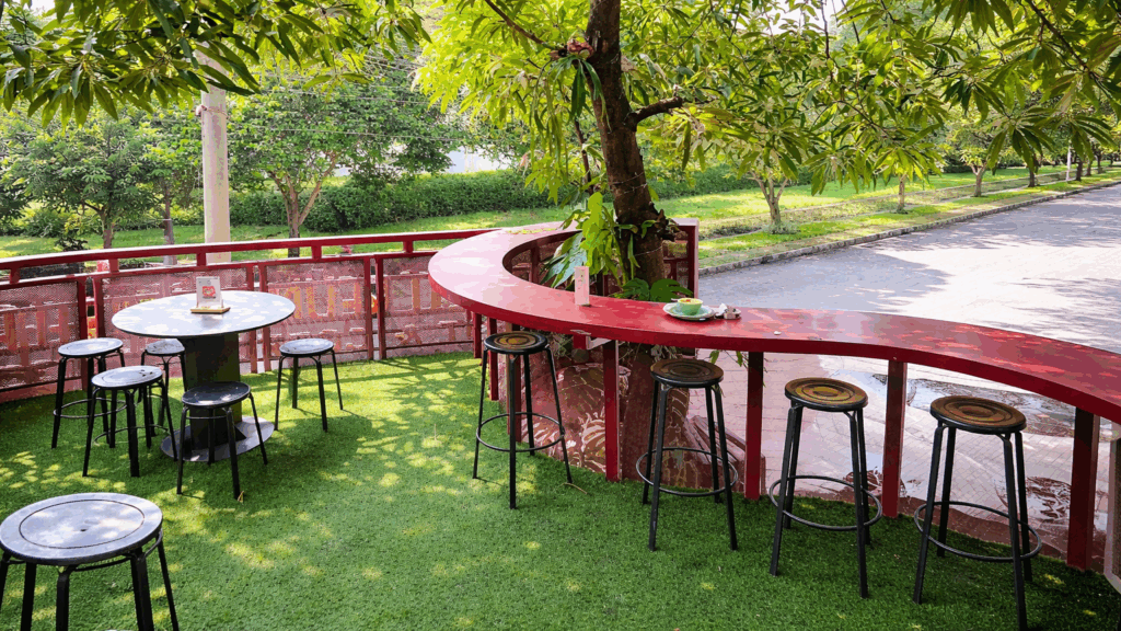 Strangers' Reunion Coffee - Cafe Untuk WFC di Bintaro