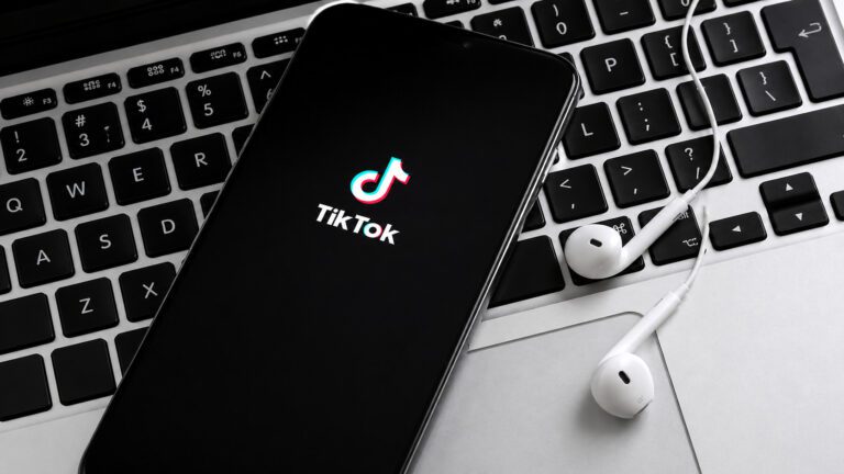8 Cara Ampuh Mendapatkan Uang dari TikTok untuk Pemula